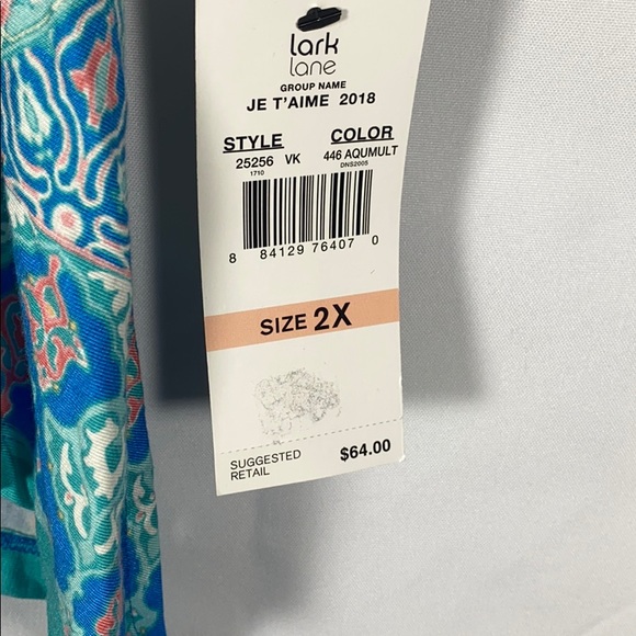 Blouses - Picture 3 of 3